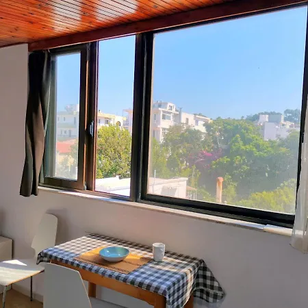 Studio Near The Beach Апартаменти *
