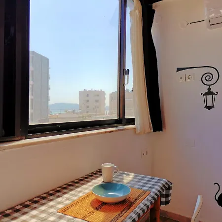 Lejlighed Studio Near The Beach